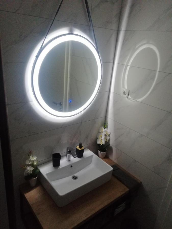 סולין Luxury Apartment Queen מראה חיצוני תמונה