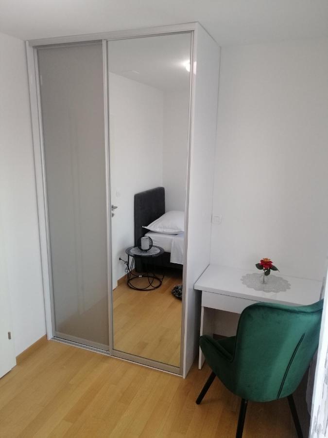 סולין Luxury Apartment Queen מראה חיצוני תמונה